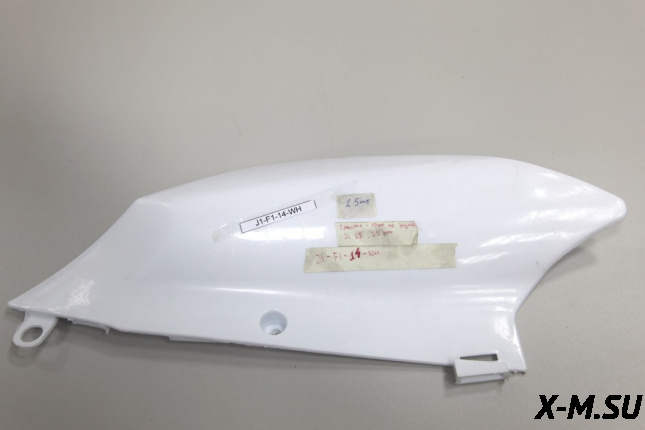 Пластик задний правый J1/J5/J5pro  J1F114WH